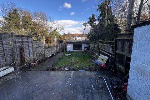 undefined, Hadden Way, Greenford, UB6