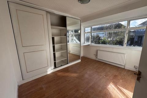 undefined, Hadden Way, Greenford, UB6