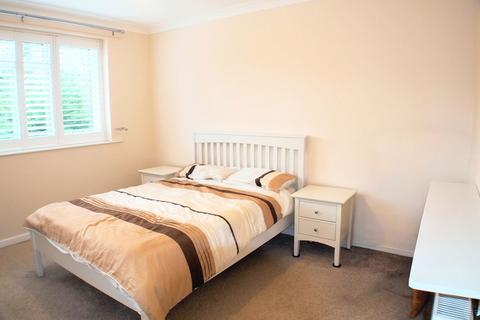 2 bedroom maisonette for sale, Peartree Close, Southampton SO19