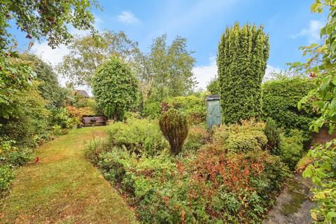 3 bedroom bungalow for sale, Denbeigh Drive, Tonbridge, Kent, TN10