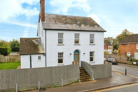 Pound Road, East Peckham, Tonbridge, Kent, TN12