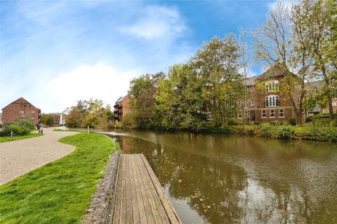 1 bedroom flat for sale, Walters Farm Road, Tonbridge, Kent, TN9