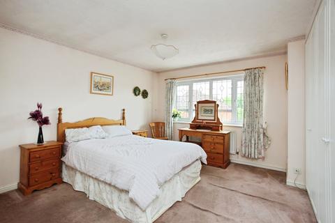 4 bedroom detached house for sale, Forsyth Close, East Malling, Kent, ME19
