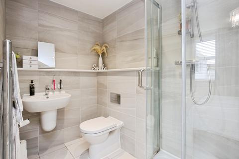 2 bedroom flat for sale, High Street, Tonbridge, Kent, TN9