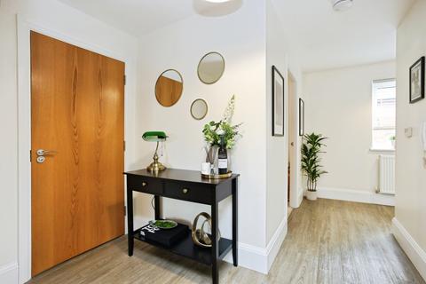 2 bedroom flat for sale, High Street, Tonbridge, Kent, TN9