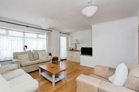 4 bedroom terraced house for sale, Woodside Road, Tonbridge, Kent, TN9