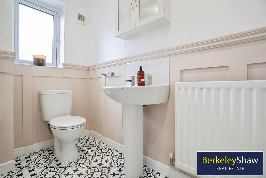 Bathroom (2)