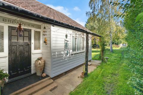 4 bedroom detached house for sale, Hadlow Road, Tonbridge, Kent, TN10