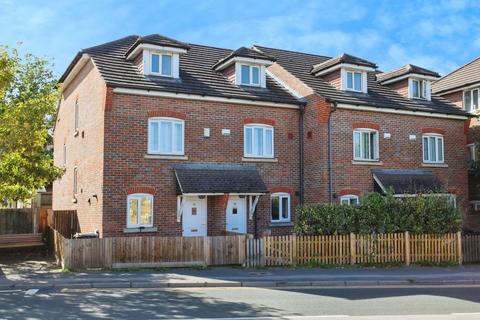 3 bedroom terraced house for sale, Pembury Road, Tonbridge, Kent, TN9