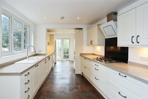 4 bedroom end of terrace house for sale, Nelson Avenue, Tonbridge, Kent, TN9