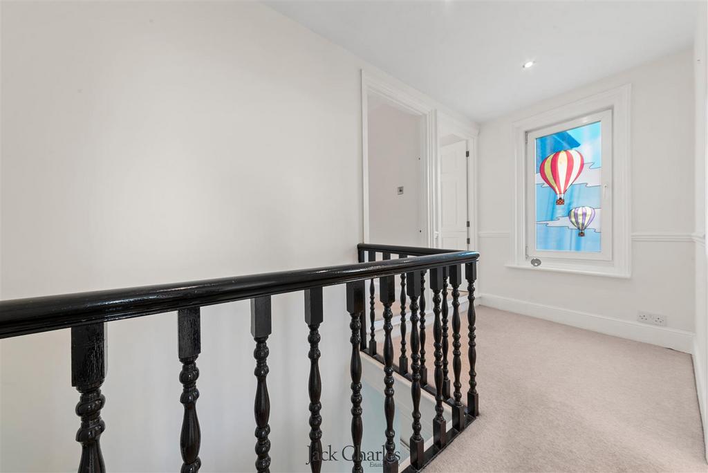 7 Baltic Road-13.jpg