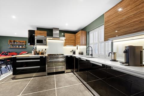 3 bedroom detached house for sale, Starnham Road, Witney, OX29
