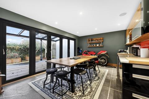 3 bedroom detached house for sale, Starnham Road, Witney, OX29