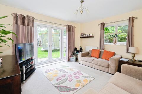 3 bedroom end of terrace house for sale, Old Common Way, Uckfield, East Sussex, TN22