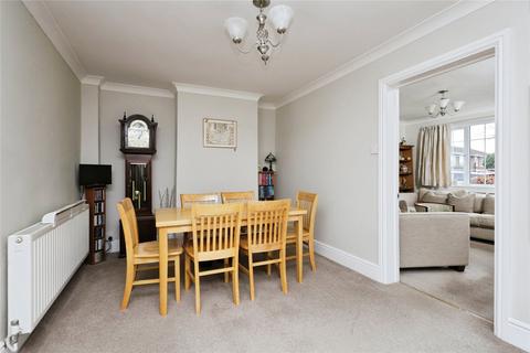 3 bedroom end of terrace house for sale, Meadow Place, Uckfield, East Sussex, TN22