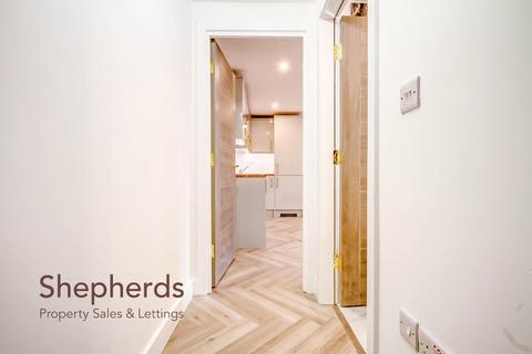 1 bedroom flat for sale, Westgate Court, Waltham Cross EN8