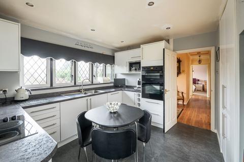 2 bedroom detached bungalow for sale, Sunny Rise, Chaldon, CR3