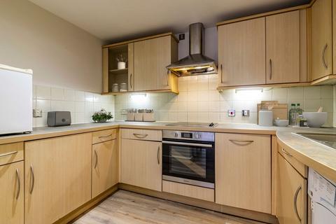 2 bedroom flat to rent, Ropewalk Court, Nottingham NG1