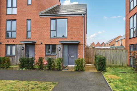 Barbados Road, Bordon, Hampshire, GU35