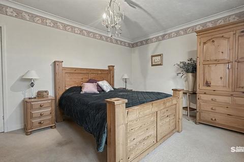 3 bedroom detached bungalow for sale, Southridge Drive, Mansfield, NG18