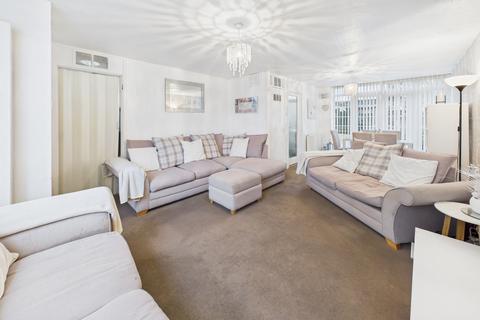3 bedroom terraced house for sale, Crawley Drive, Hemel Hempstead, HP2