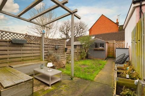undefined, New Street, Horsham, RH13