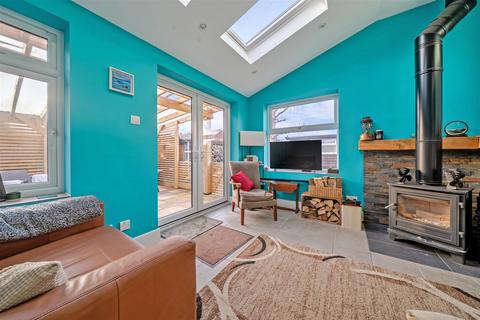 undefined, Manor Way, Cotton End, Bedford