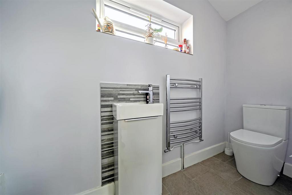 1410748-11-698a1792f2bd9.jpg
