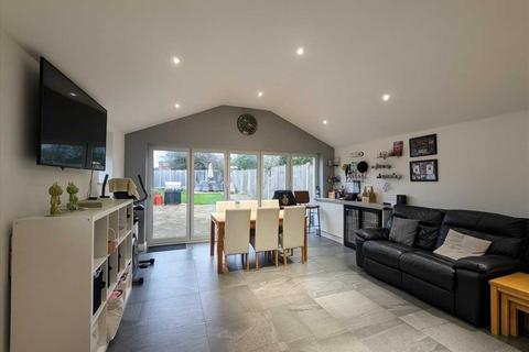 3 bedroom semi-detached house for sale, Great Clacton CO15