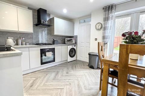 undefined, Windmill Close, Royton