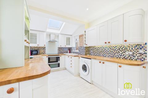 2 bedroom semi-detached bungalow for sale, The Wolds, Cottingham HU16