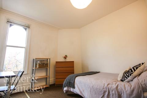 1 bedroom terraced house to rent, Musters Road, West Bridgford, Nottingham, Nottinghamshire, NG2