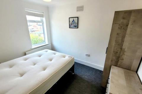 undefined, St. Saviours Road, Coalville, LE67