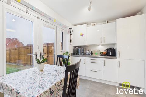 Jackson Grove, Cottingham HU16