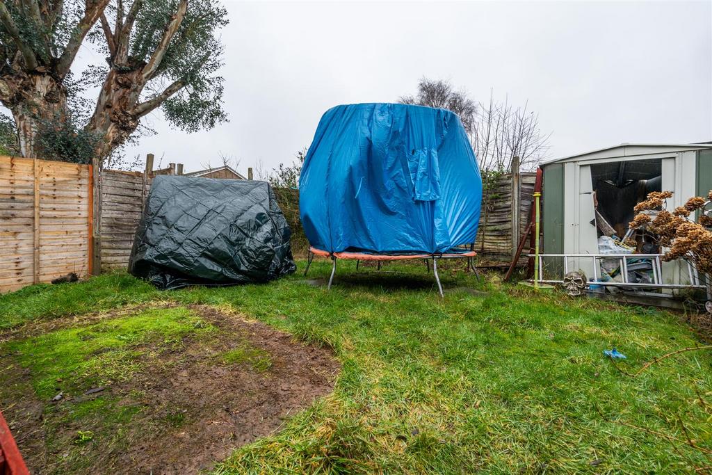 26 Merryfield Close 10.jpg