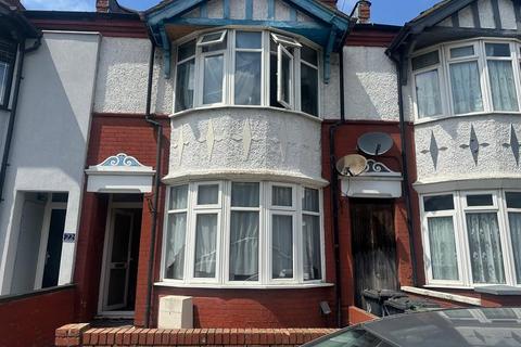 undefined, Chatsworth Road, Luton LU4