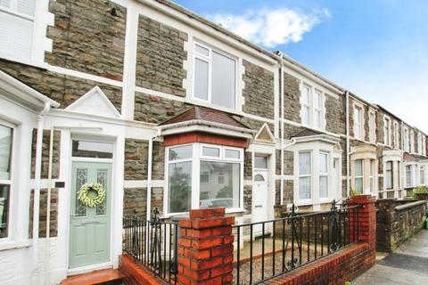 2 bedroom terraced house to rent, Gloucester Road, Bristol BS16