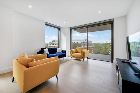 2 bedroom flat for sale, Darwin House, Palmer Road, London, SW11
