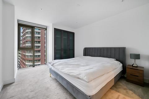 2 bedroom flat for sale, Darwin House, Palmer Road, London, SW11