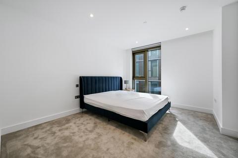 2 bedroom flat for sale, Darwin House, Palmer Road, London, SW11