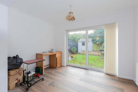 3 bedroom end of terrace house for sale, Jennery Lane, Burnham SL1