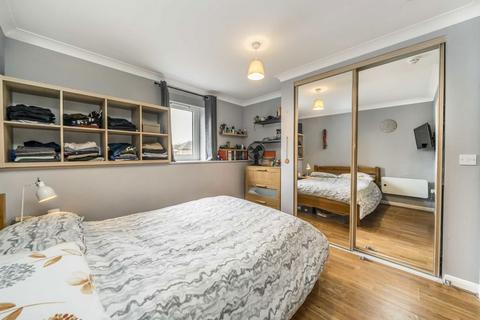 undefined, London Road, London