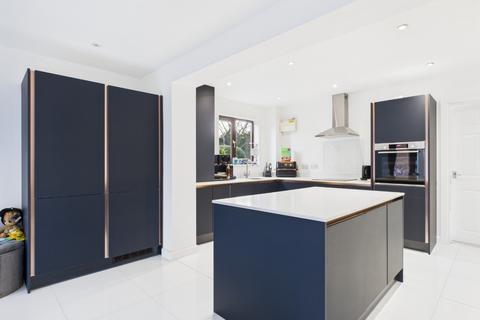3 bedroom semi-detached house for sale, Berryman Way, Hessle, HU13 9HJ