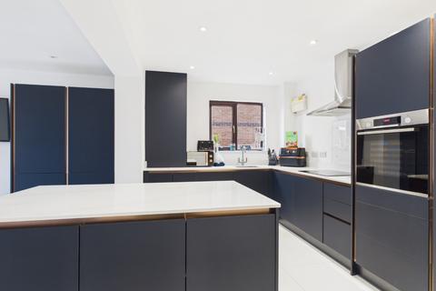 3 bedroom semi-detached house for sale, Berryman Way, Hessle, HU13 9HJ