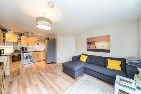 1 bedroom flat for sale, Greenfell Mansions, London SE8