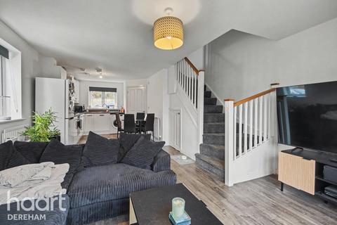 2 bedroom semi-detached house for sale, Magpie Place, Wymondham