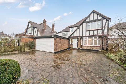 5 bedroom detached house for sale, Hillersdon Avenue, Edgware, Greater London. HA8 7SQ