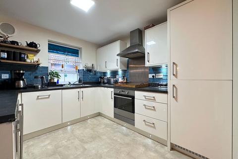 4 bedroom detached house for sale, West Garth, Cayton, YO11