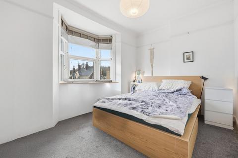 1 bedroom apartment for sale, Hermon Hill, Wanstead