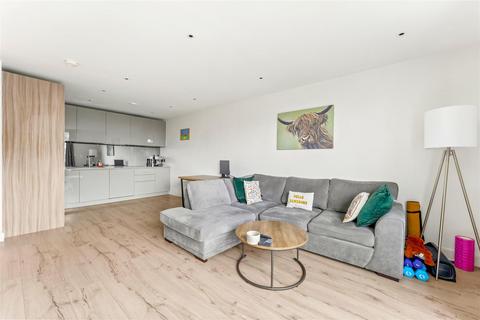 2 bedroom apartment for sale, High Street, Horsey N8